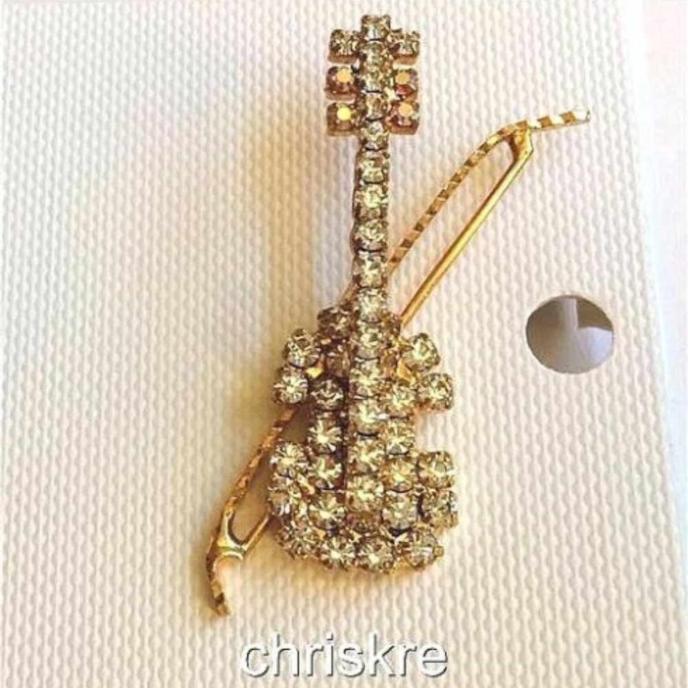 Vintage Gold Plated Crystal Violin Fiddle Pin Brooch Music Teacher Musician Gift